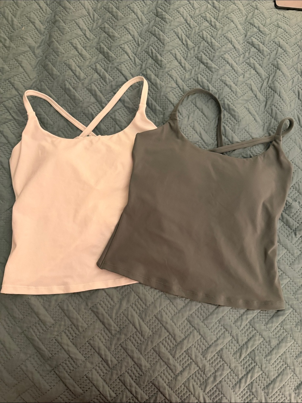 Halara Scoop Neck Yoga Cami Top Bundle
